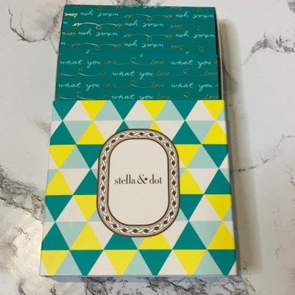 Stella & Dot Women’s Jewelry Bracelet ENGRAVED gray - Picture 4 of 6